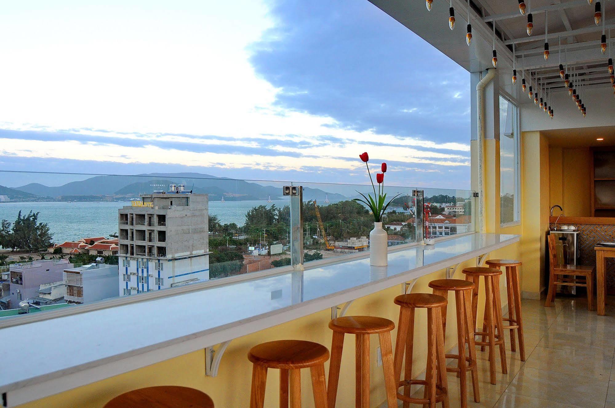 Yellow Sea Hotel Nha Trang Exterior photo